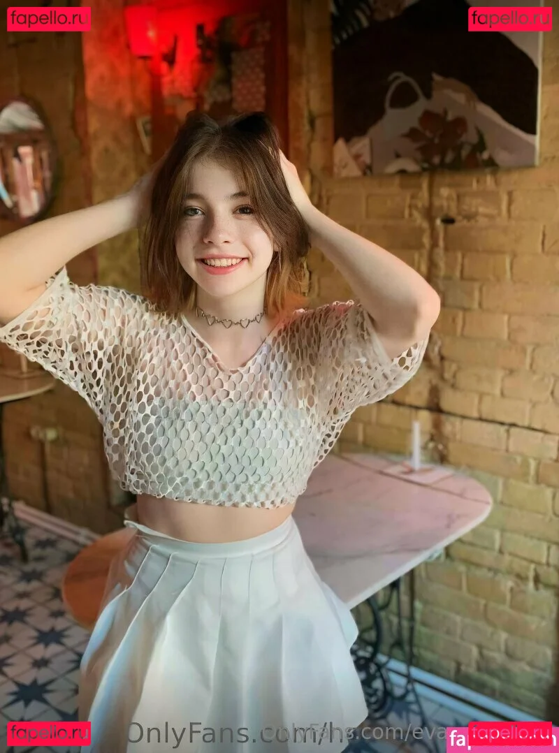 Eva_maine22 Onlyfans Photo Gallery 