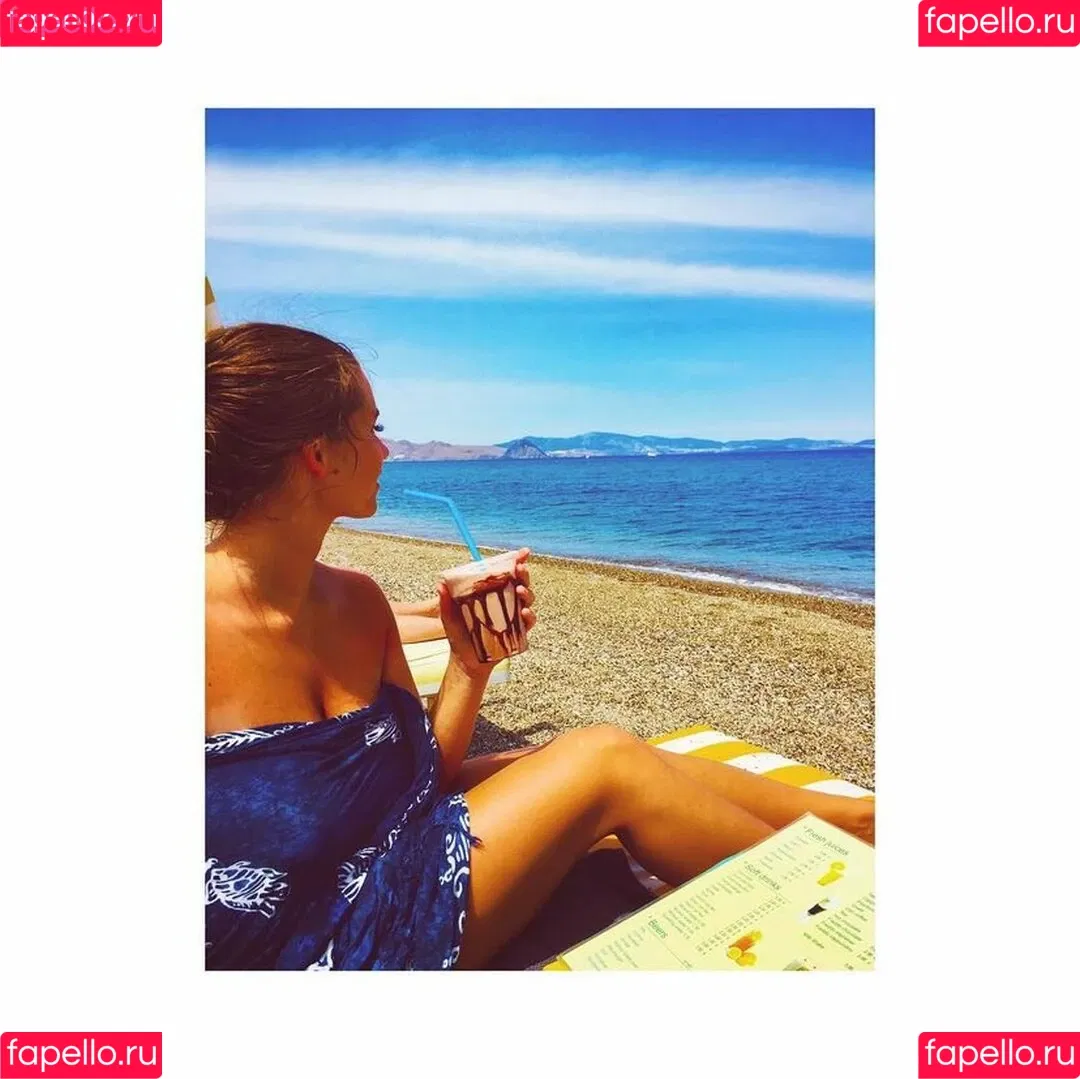 Alma Tandrup Onlyfans Photo Gallery 