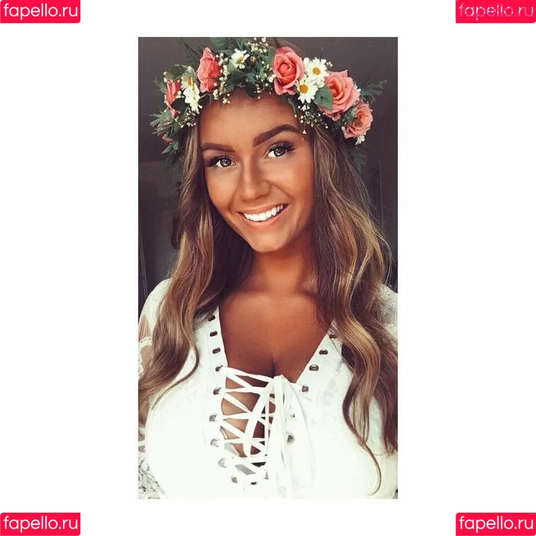 Alma Tandrup Onlyfans Photo Gallery 