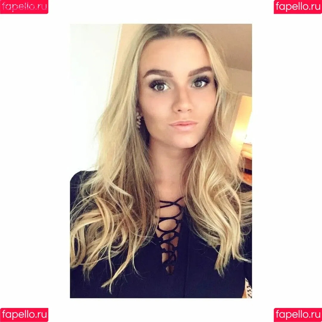 Alma Tandrup Onlyfans Photo Gallery 