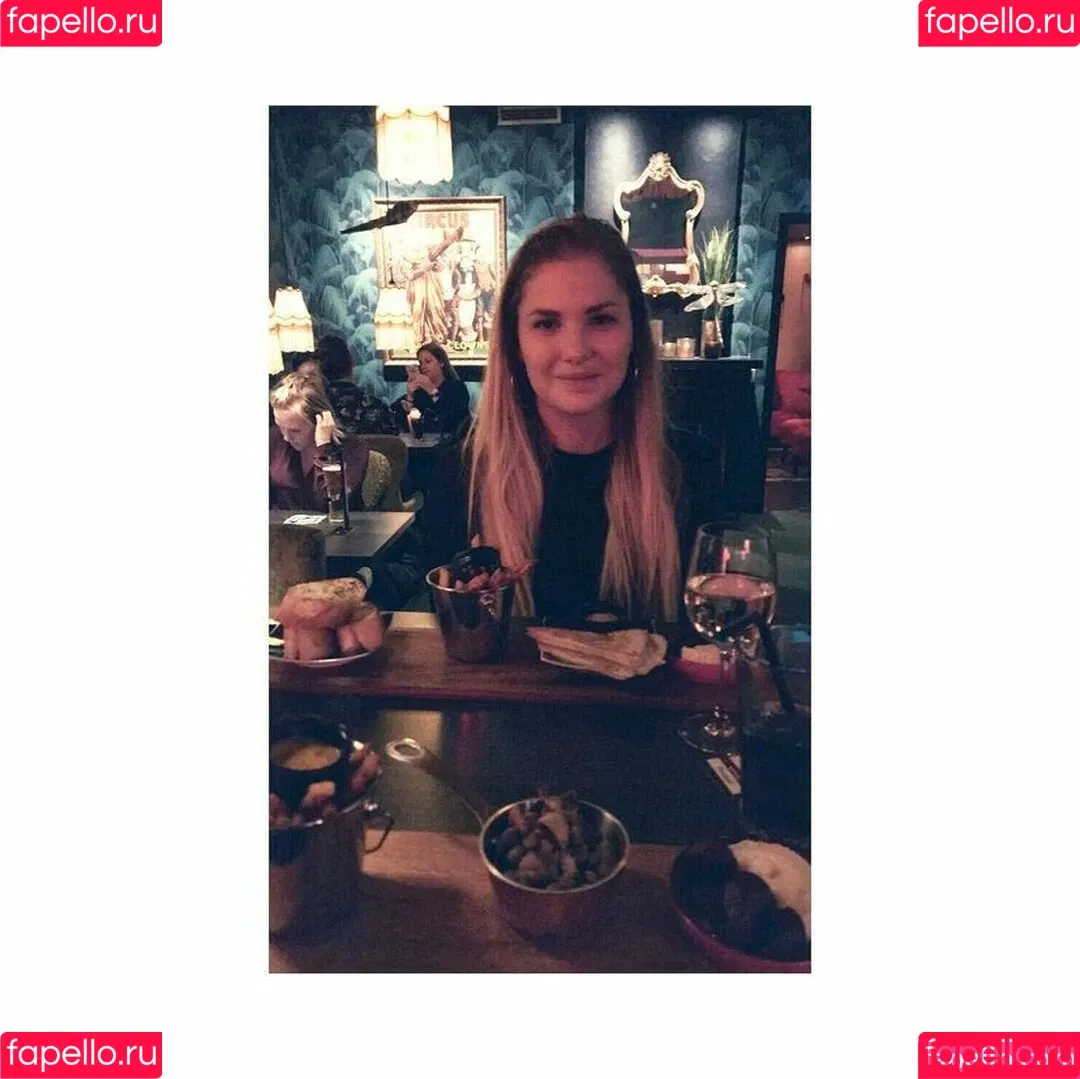 Alma Tandrup Onlyfans Photo Gallery 