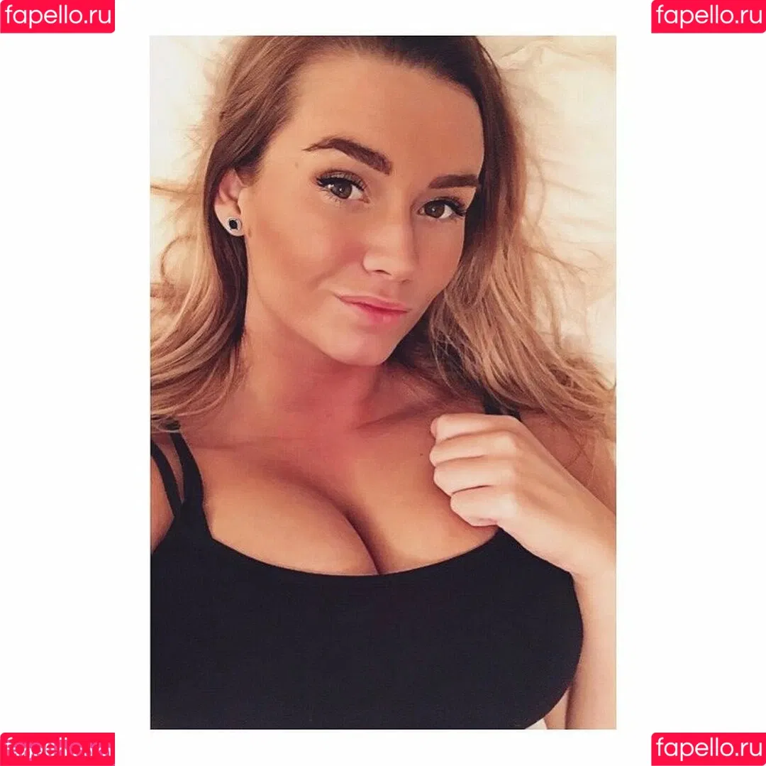 Alma Tandrup Onlyfans Photo Gallery 