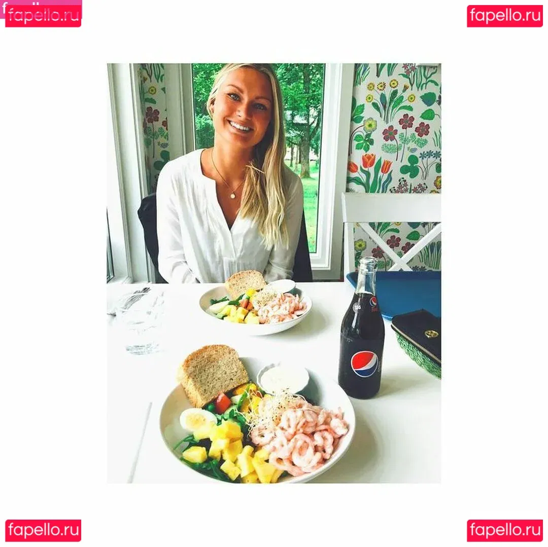 Alma Tandrup Onlyfans Photo Gallery 