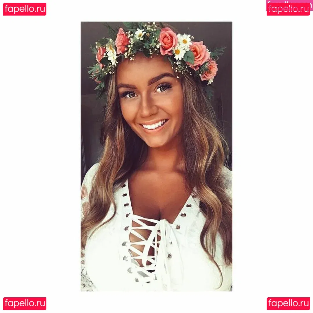 Alma Tandrup Onlyfans Photo Gallery 