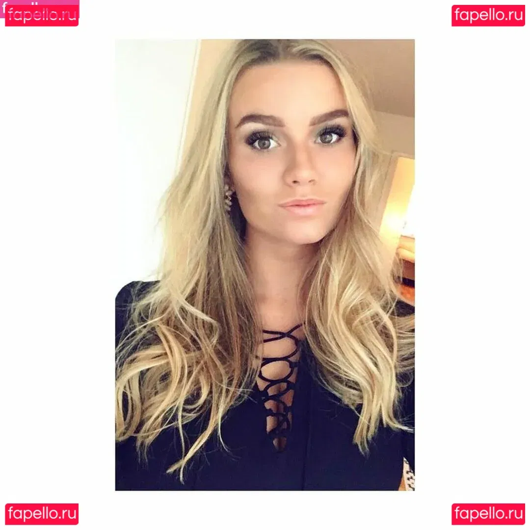 Alma Tandrup Onlyfans Photo Gallery 