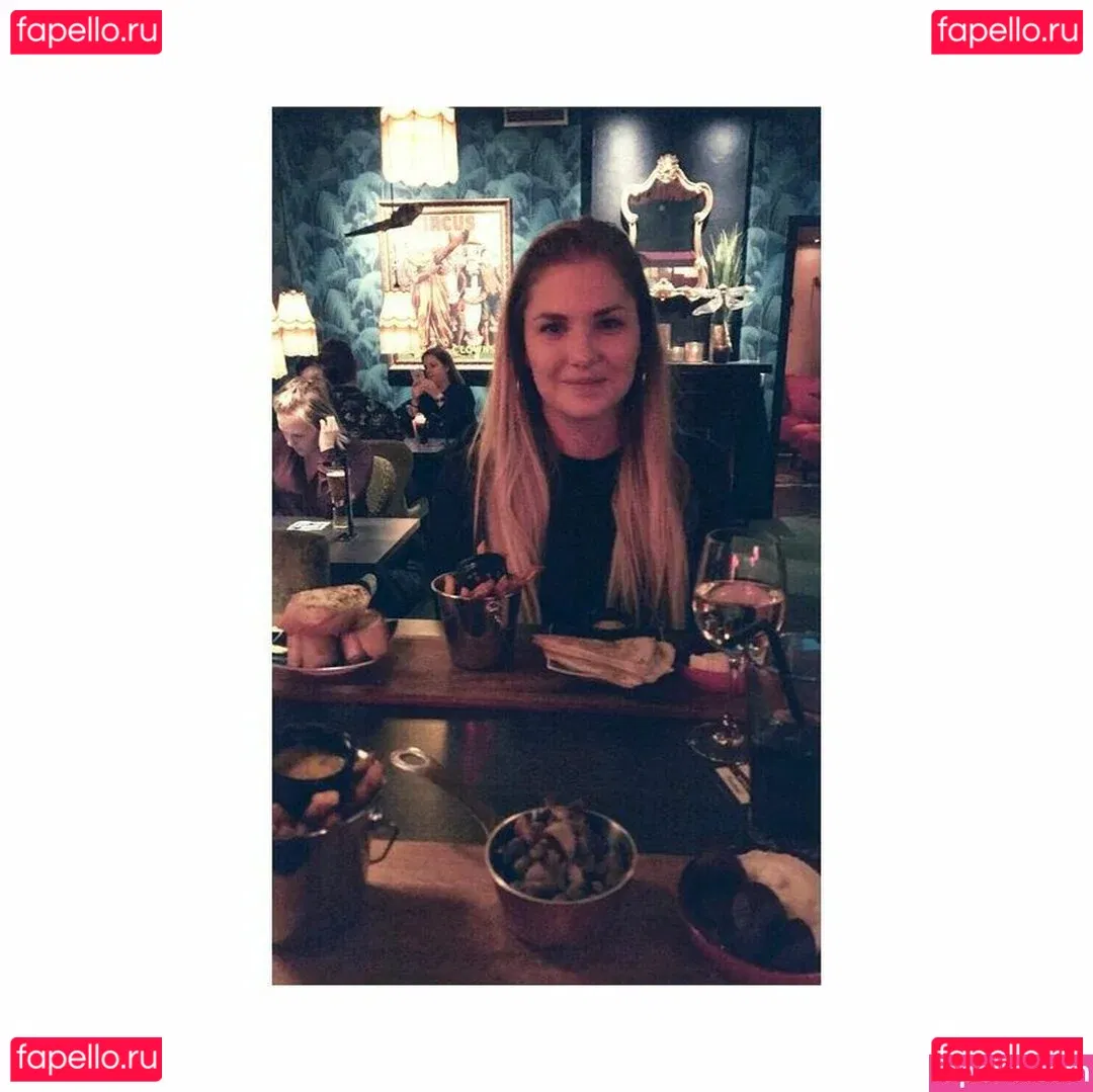 Alma Tandrup Onlyfans Photo Gallery 