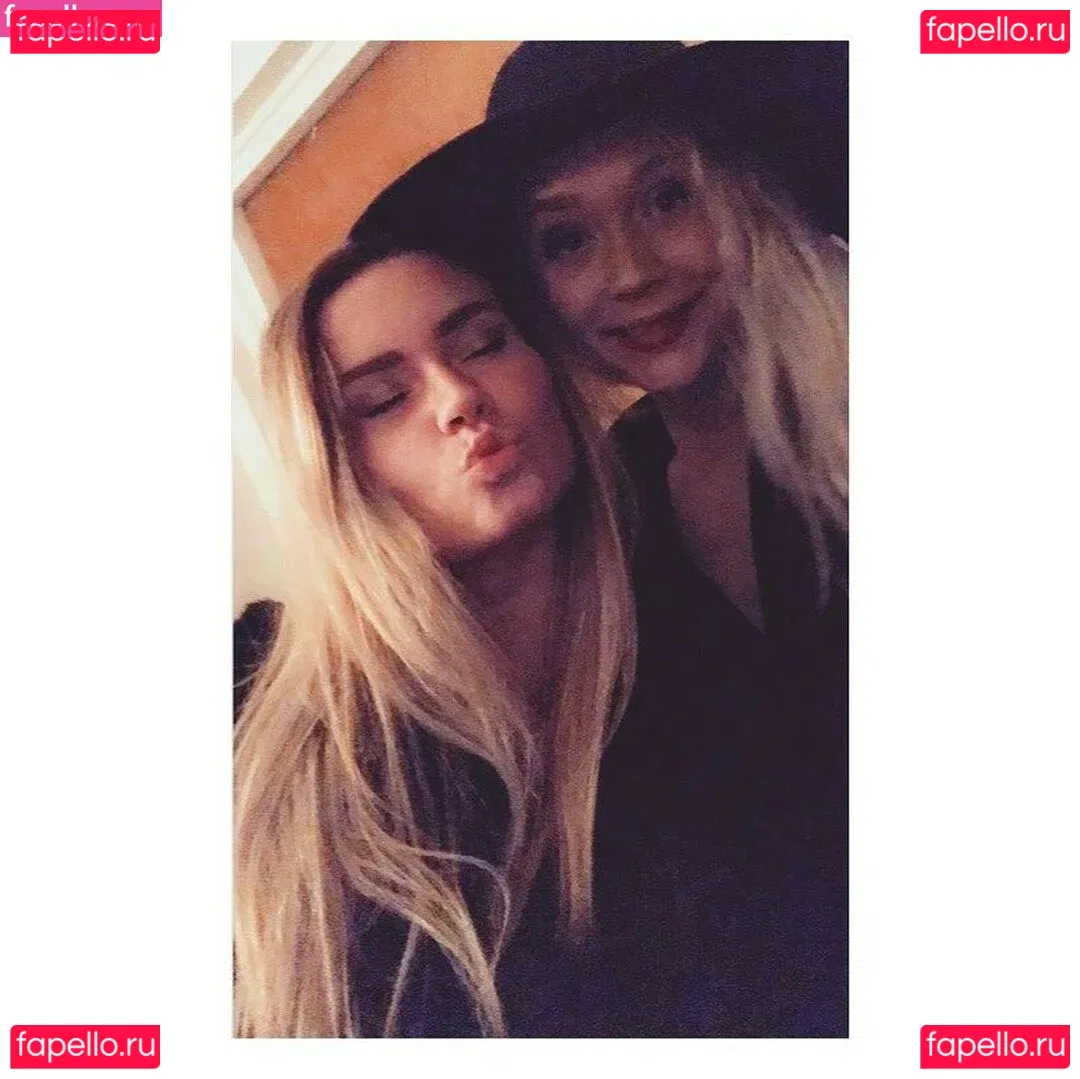 Alma Tandrup Onlyfans Photo Gallery 