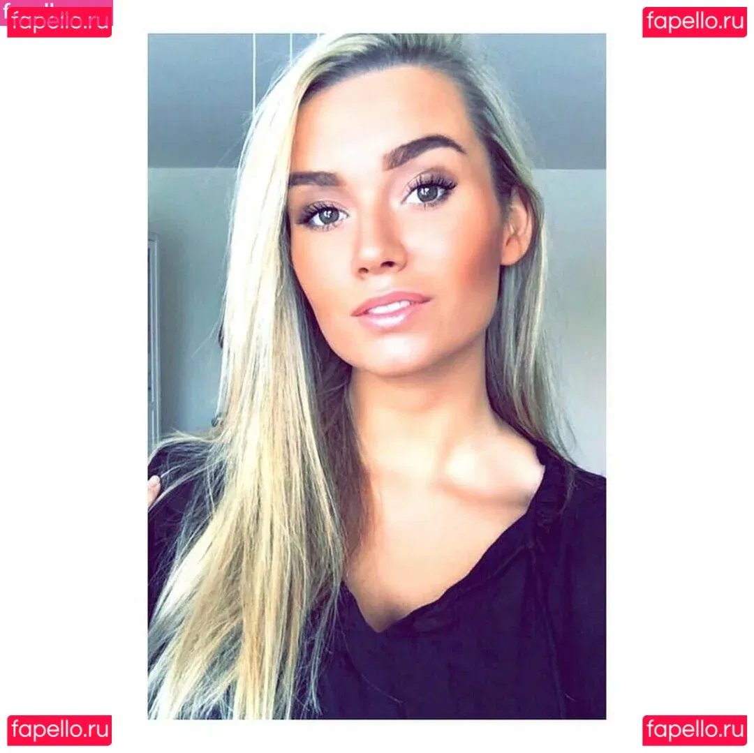 Alma Tandrup Onlyfans Photo Gallery 