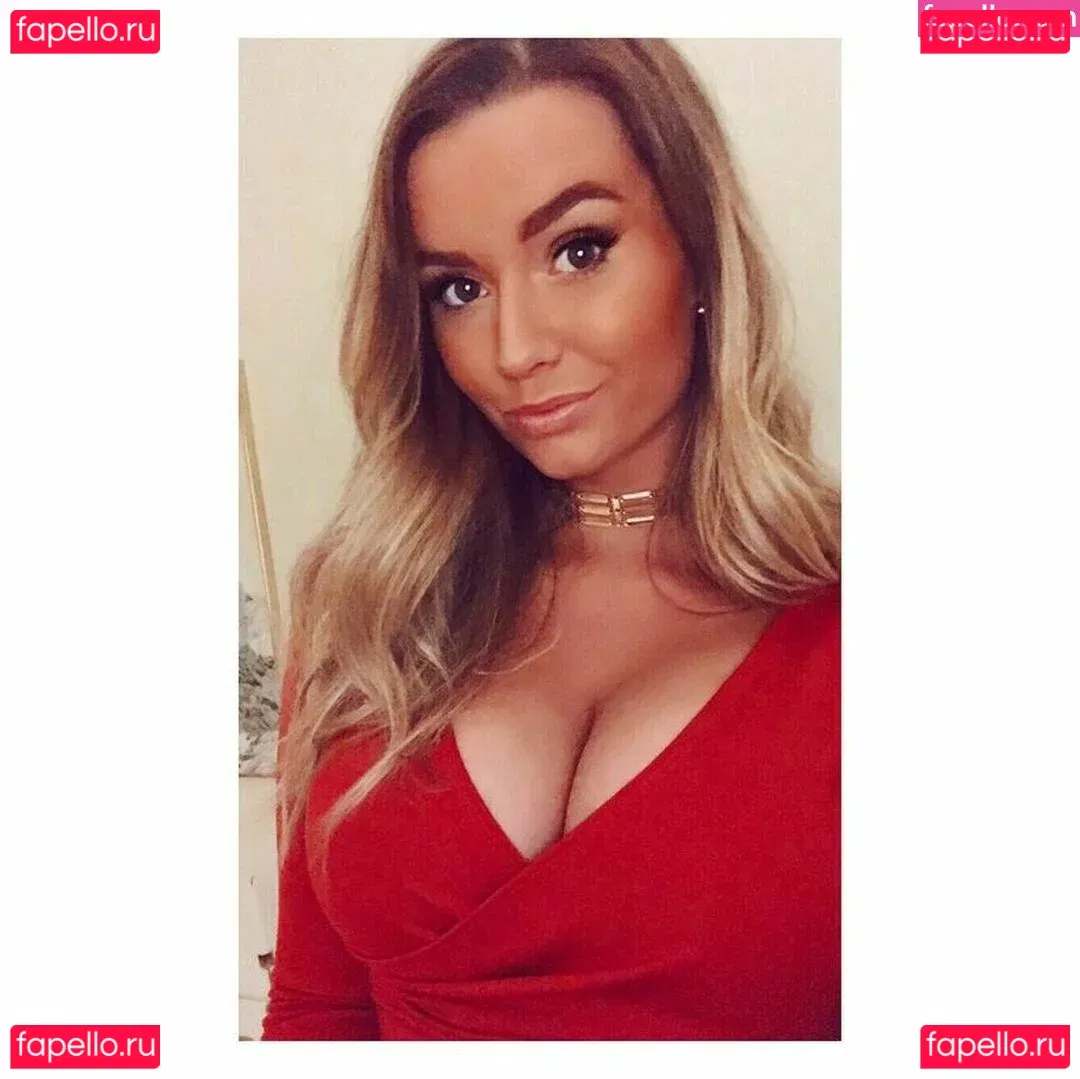 Alma Tandrup Onlyfans Photo Gallery 