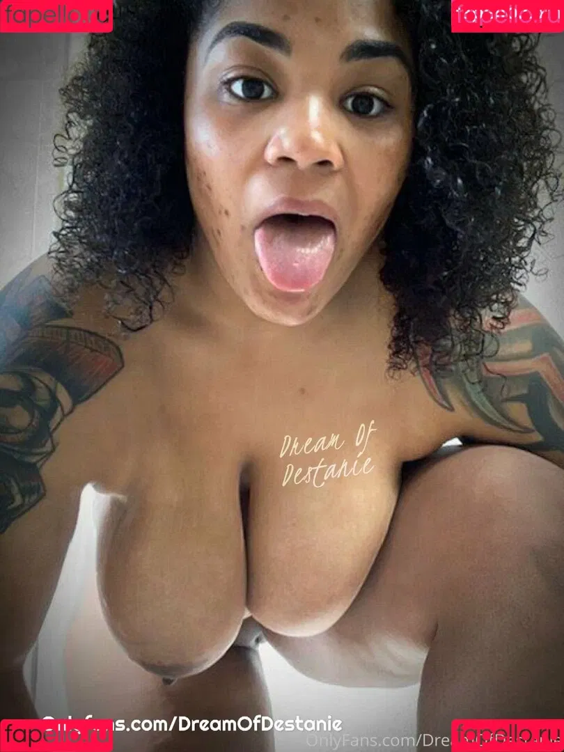 DreamofDestanie Onlyfans Photo Gallery 