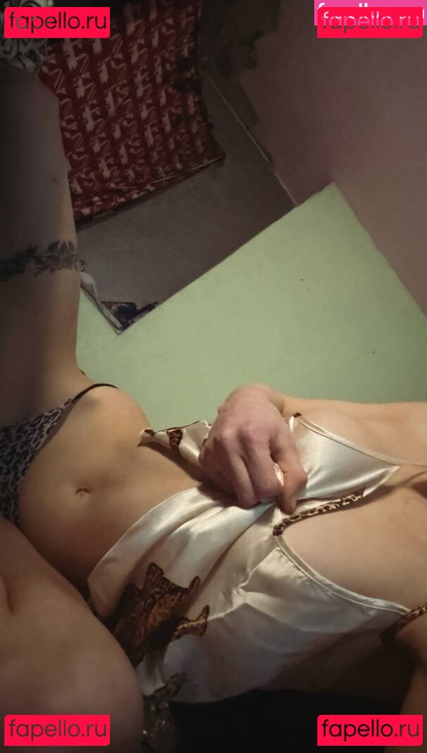 Ellie Liptrot Nude Onlyfans Photo 6