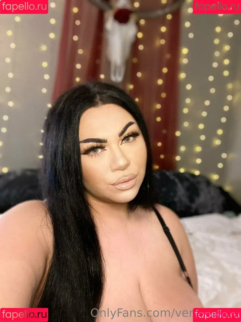 venus-blue Onlyfans Photo Gallery 