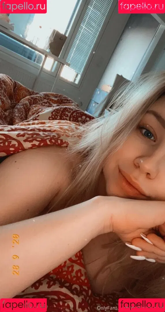missparaskeva Onlyfans Photo Gallery 