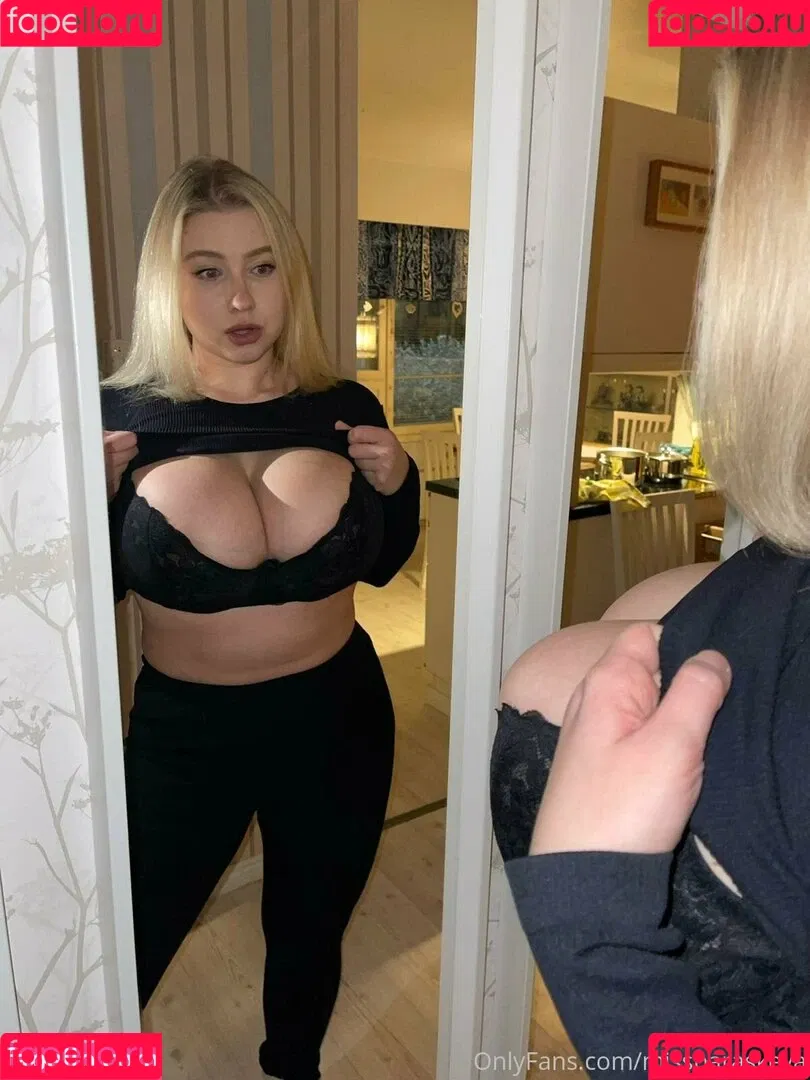 missparaskeva Onlyfans Photo Gallery 