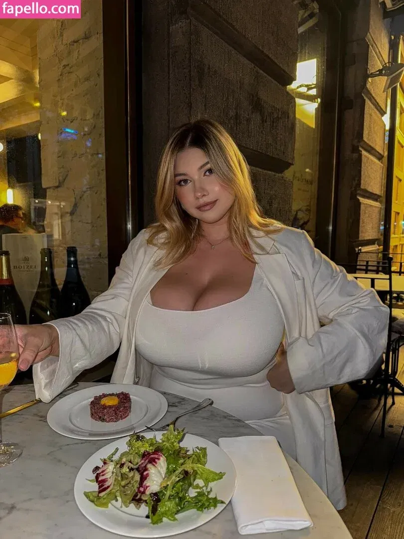 missparaskeva Onlyfans Photo Gallery 