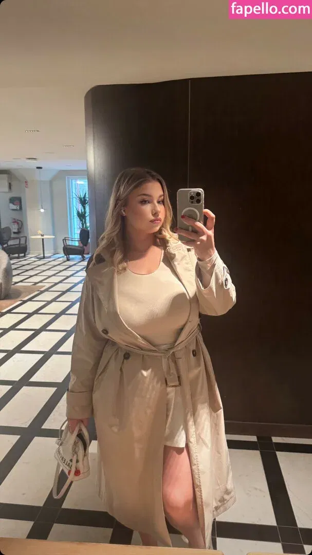 missparaskeva Onlyfans Photo Gallery 