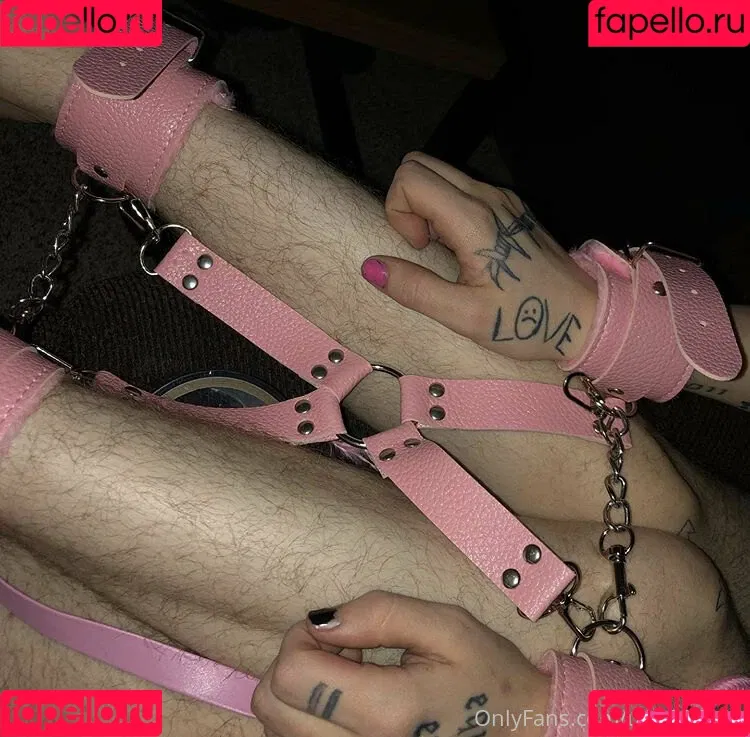 strawberryswitch Onlyfans Photo Gallery 