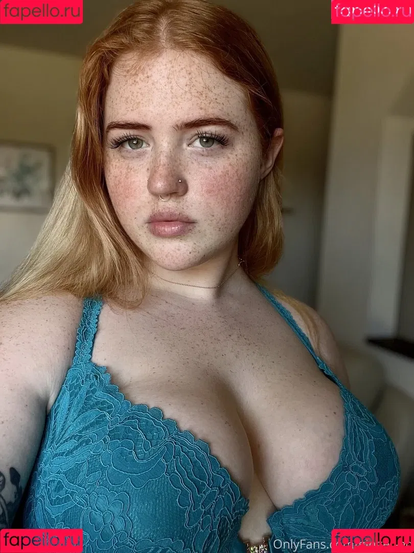 Blue Tiernen Onlyfans Photo Gallery 