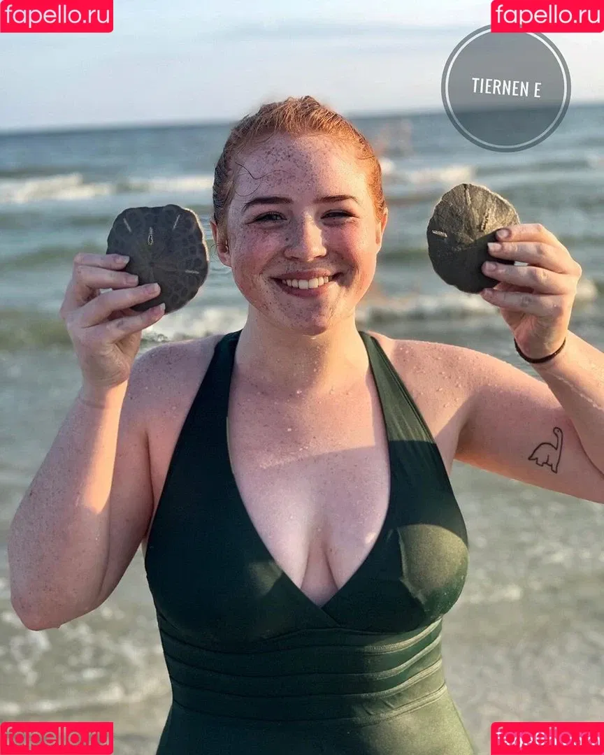 Blue Tiernen Onlyfans Photo Gallery 