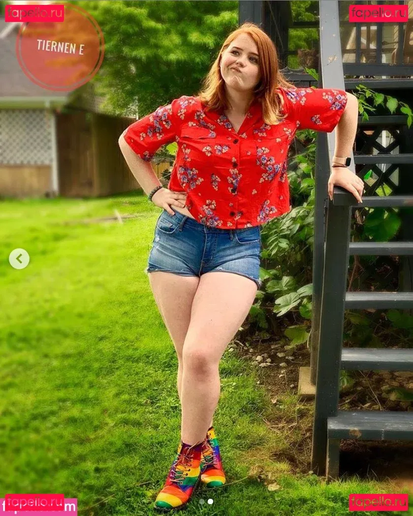 Blue Tiernen Onlyfans Photo Gallery 