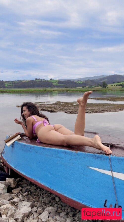 Talyta Flores Nude Onlyfans Photo 40
