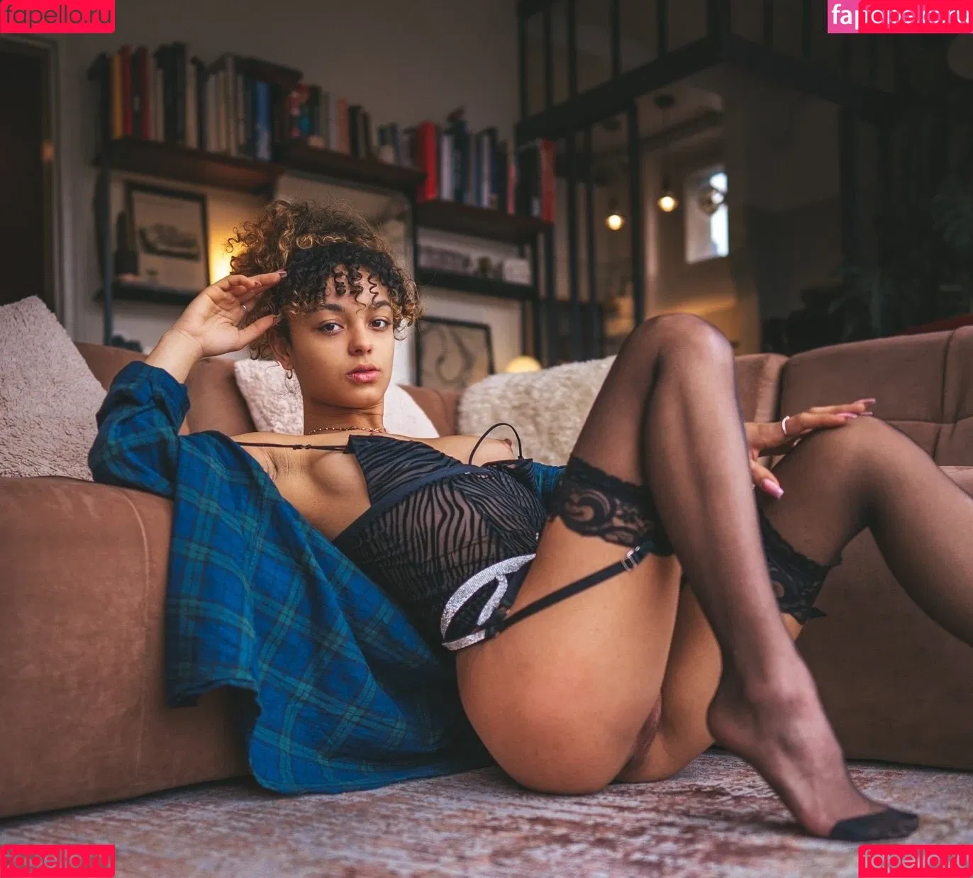 Laly_mdl Onlyfans Photo Gallery 