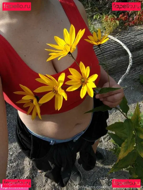 agirlwholikestoeat Onlyfans Photo Gallery 