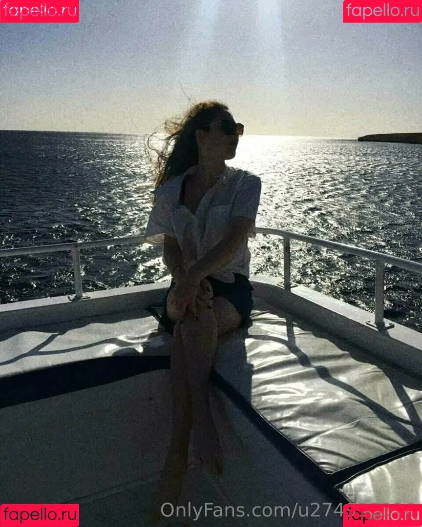 lilylong Onlyfans Photo Gallery 