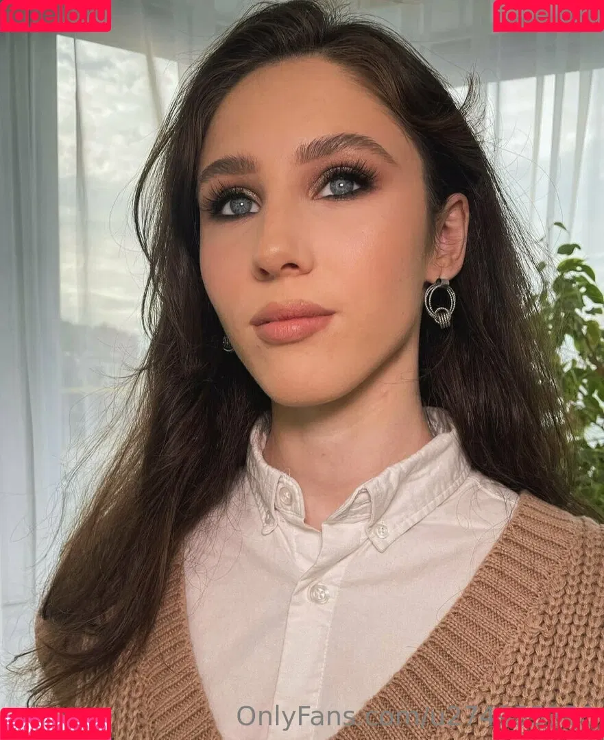 lilylong Onlyfans Photo Gallery 