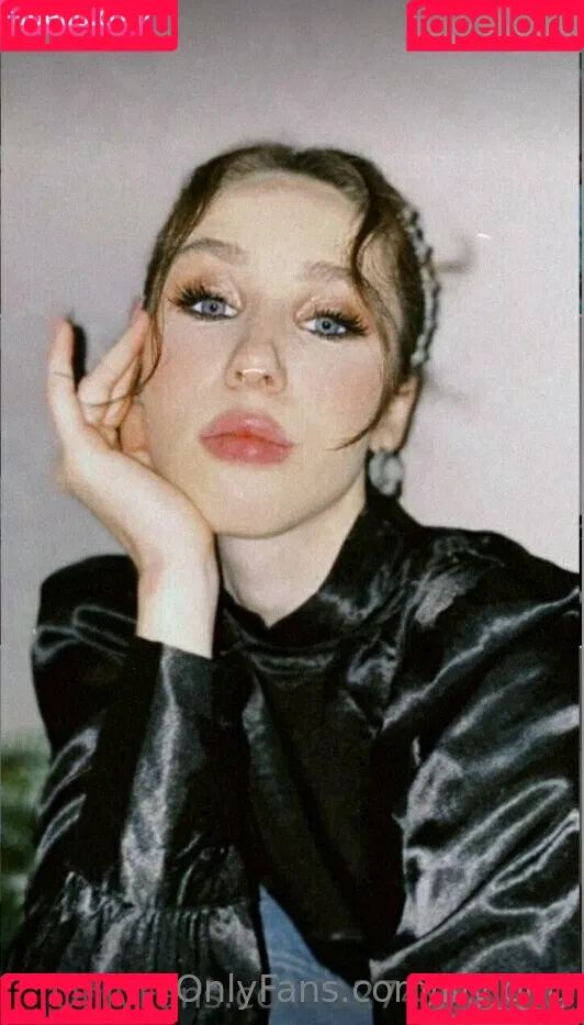 lilylong Onlyfans Photo Gallery 