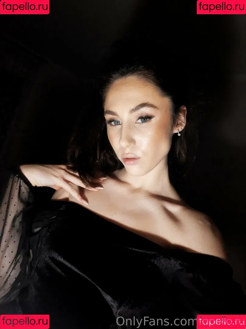 lilylong Onlyfans Photo Gallery 
