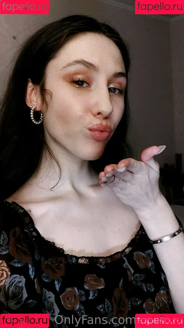 lilylong Onlyfans Photo Gallery 