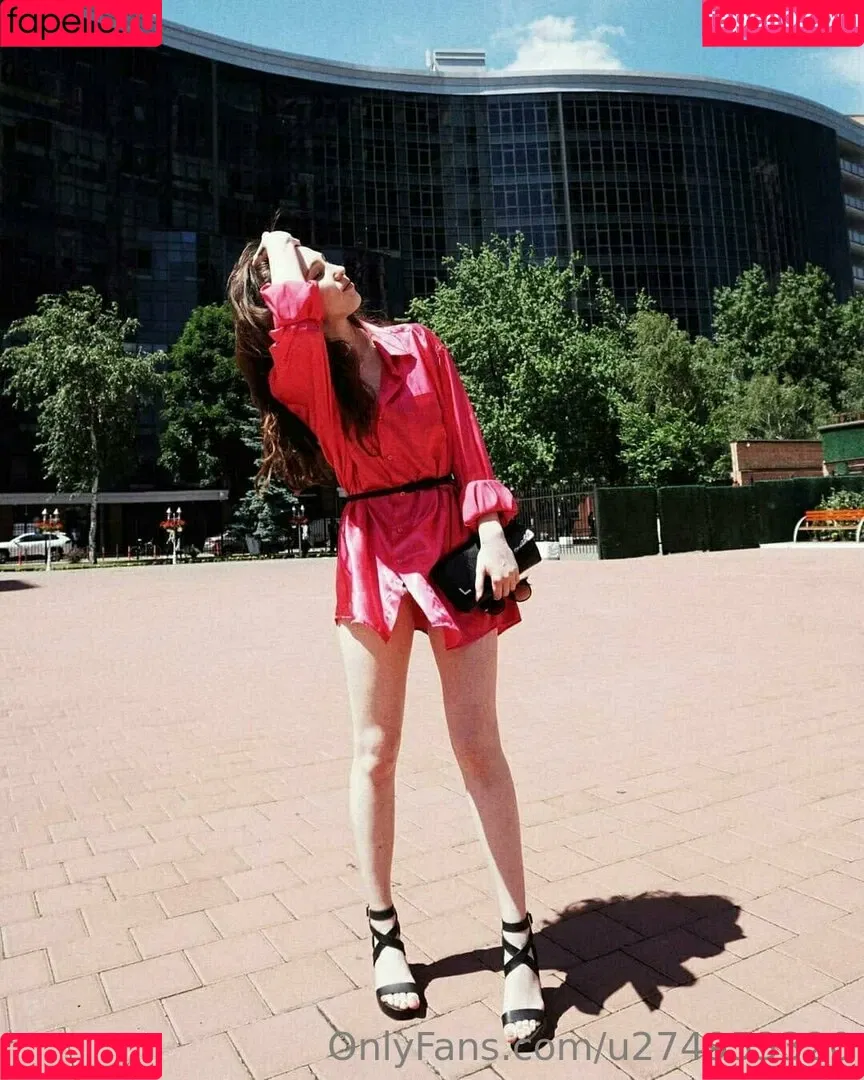 lilylong Onlyfans Photo Gallery 
