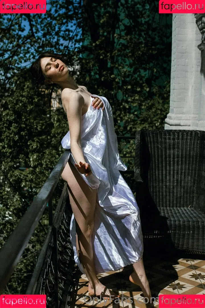 lilylong Onlyfans Photo Gallery 