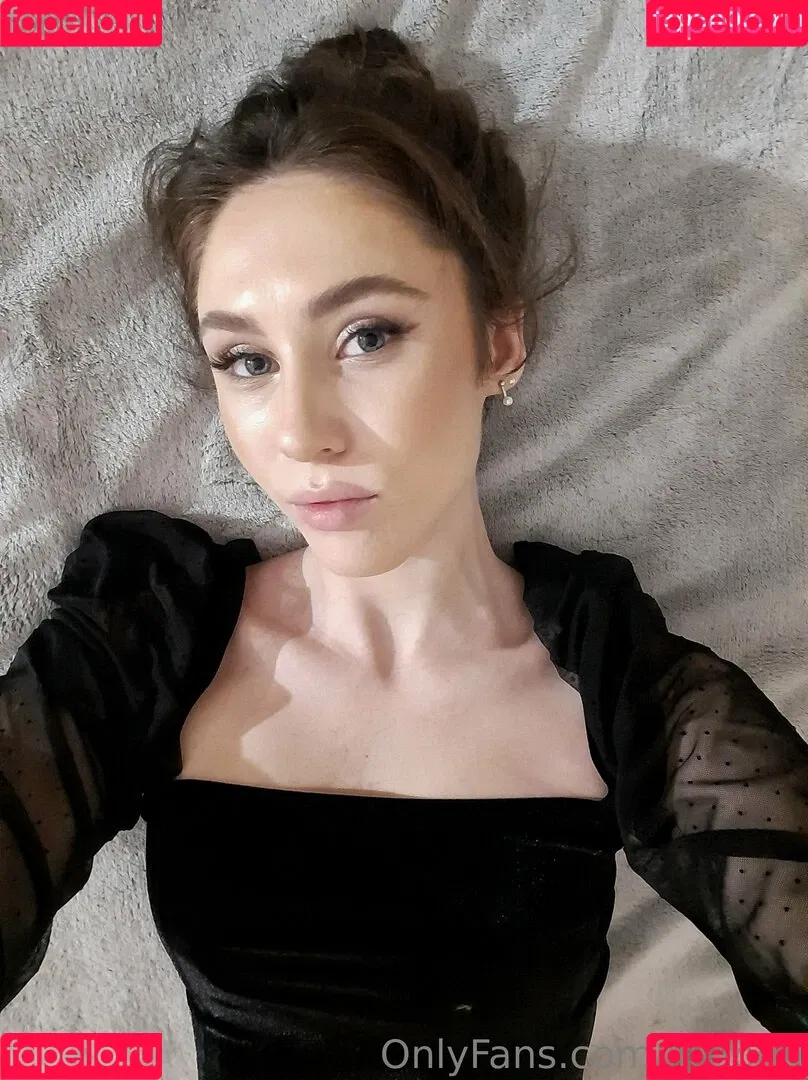 lilylong Onlyfans Photo Gallery 