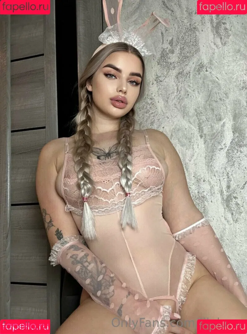 lilylong Onlyfans Photo Gallery 