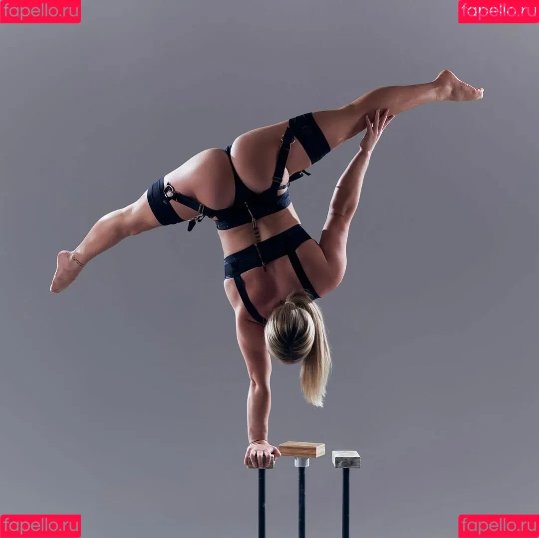 Racharmstrong Onlyfans Photo Gallery 