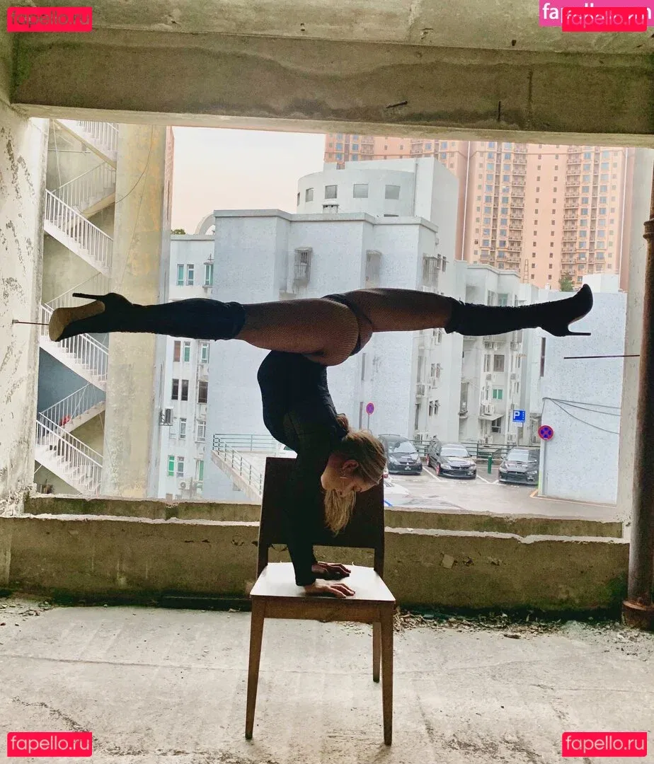 Racharmstrong Onlyfans Photo Gallery 