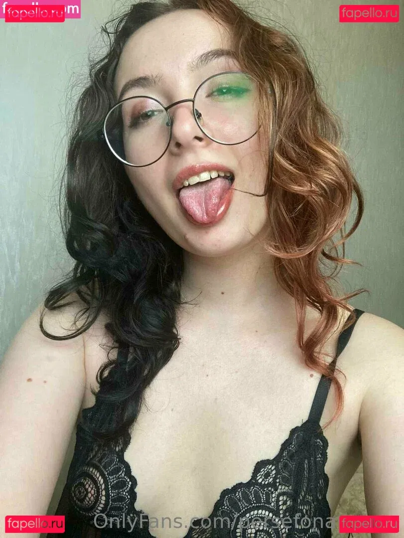 persefonayoung Onlyfans Photo Gallery 