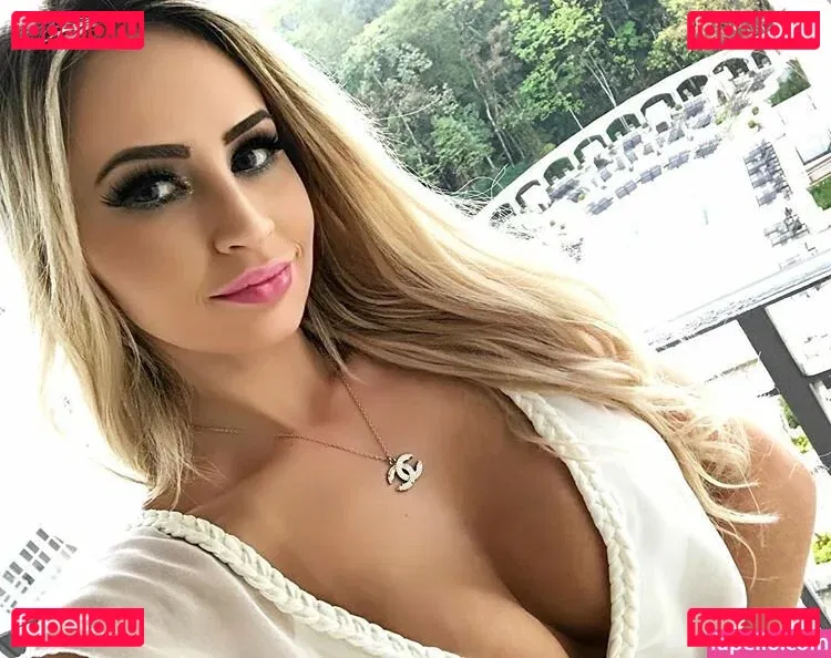 Daiane Novais Onlyfans Photo Gallery 