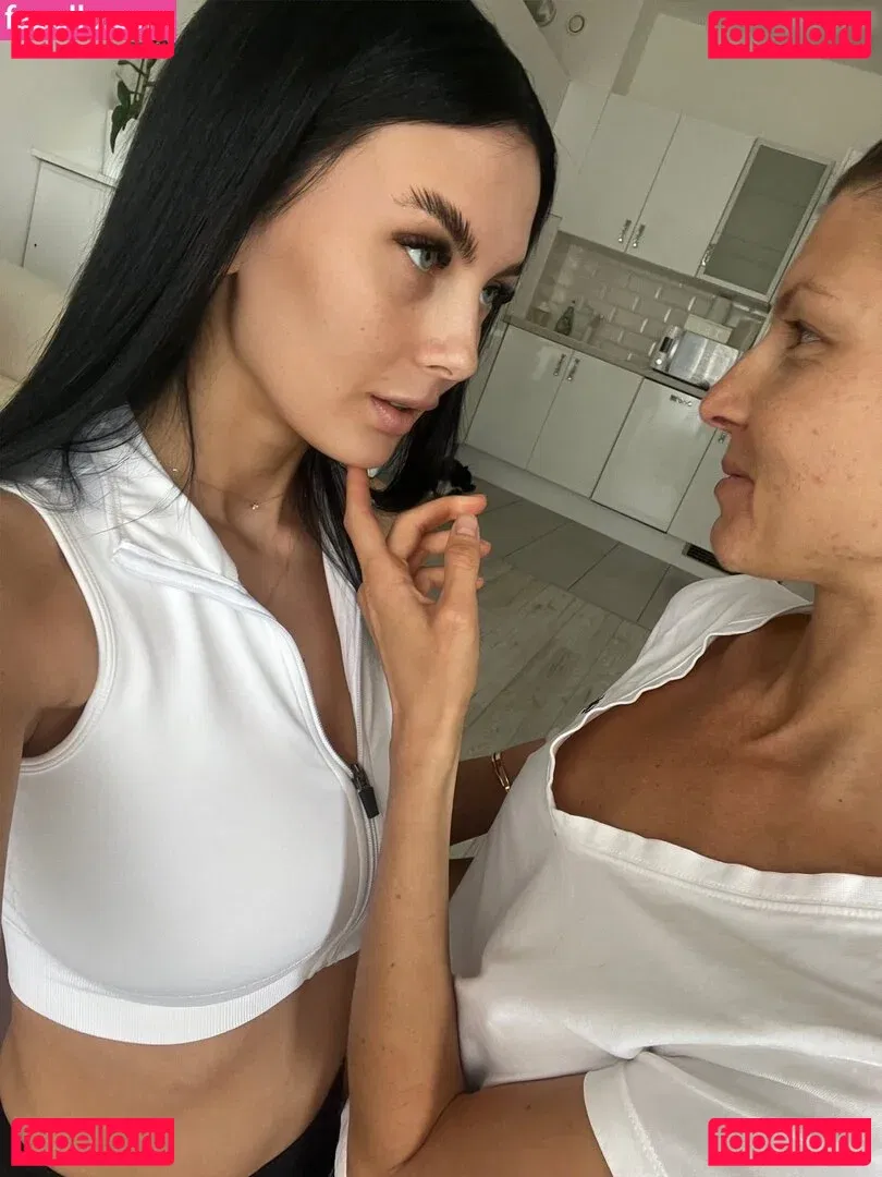 Simon_Kitty Onlyfans Photo Gallery 