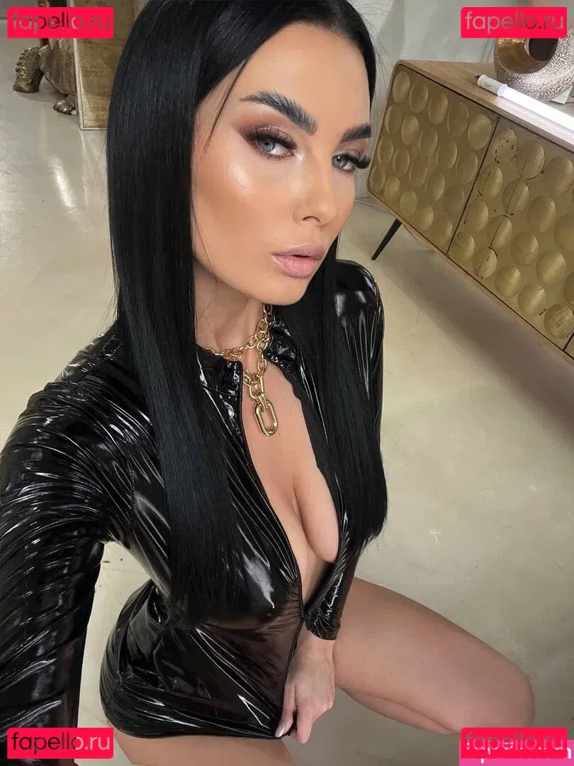 Simon_Kitty Onlyfans Photo Gallery 