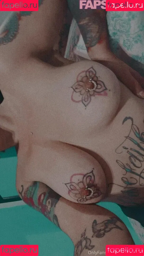 Miaura Onlyfans Photo Gallery 