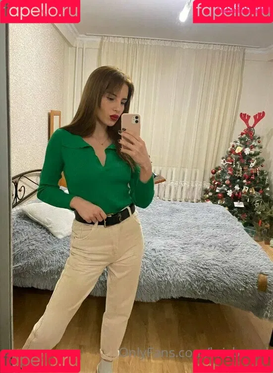 krisblow Onlyfans Photo Gallery 
