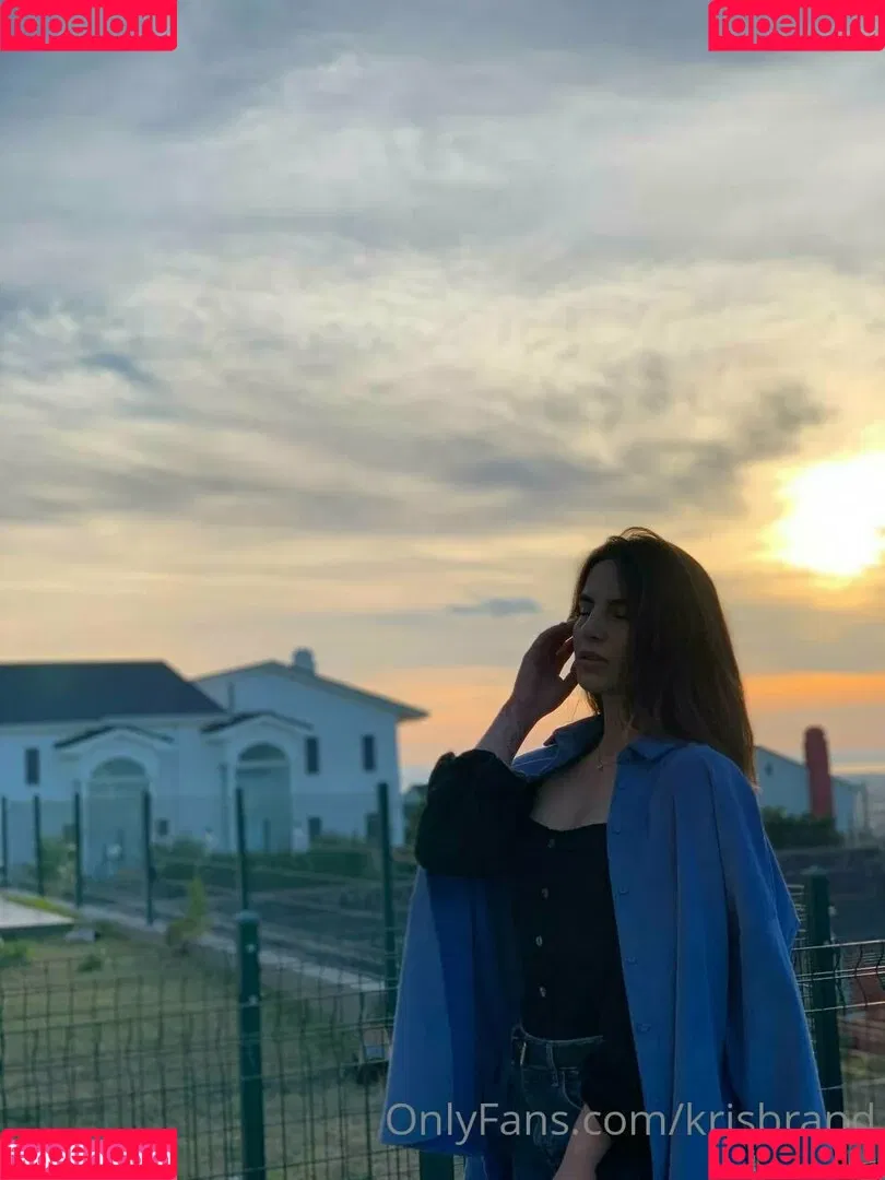 krisblow Onlyfans Photo Gallery 