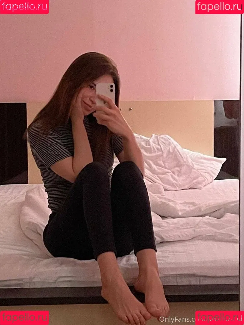 krisblow Onlyfans Photo Gallery 