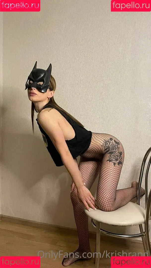 krisblow Onlyfans Photo Gallery 