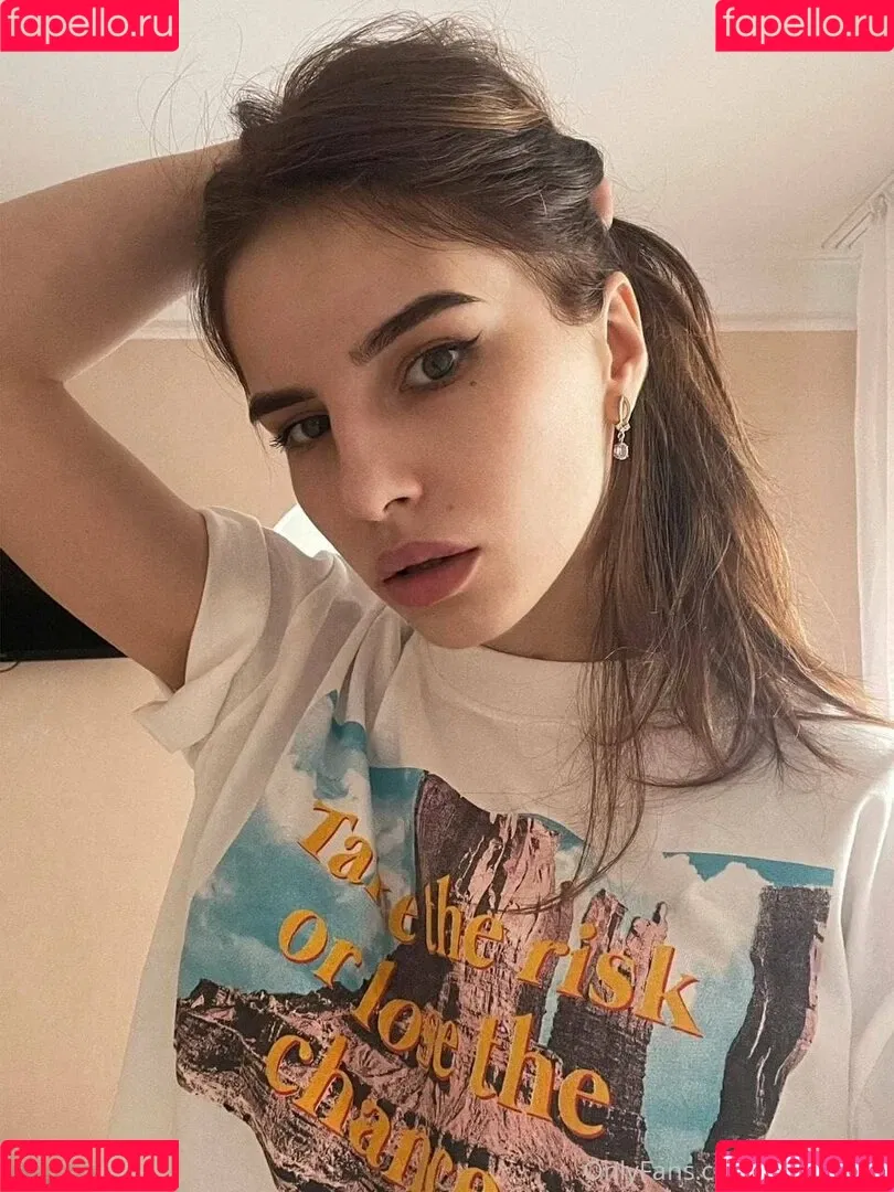 krisblow Onlyfans Photo Gallery 