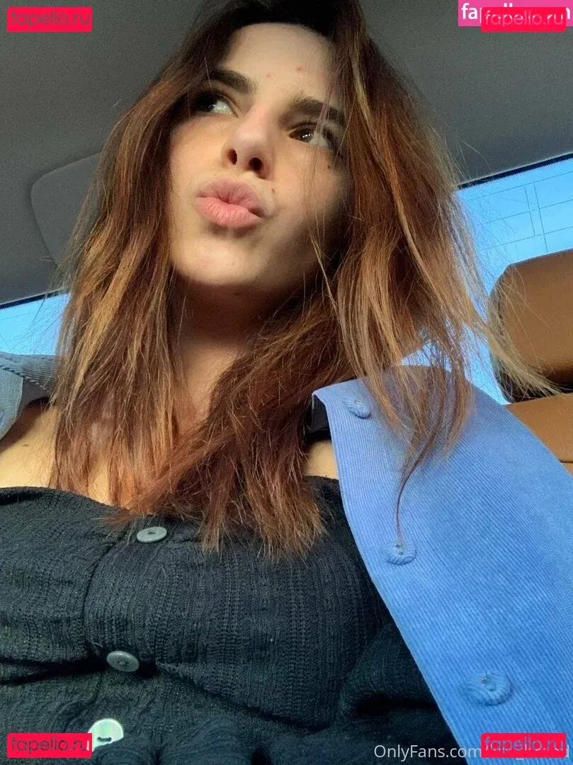 krisblow Onlyfans Photo Gallery 