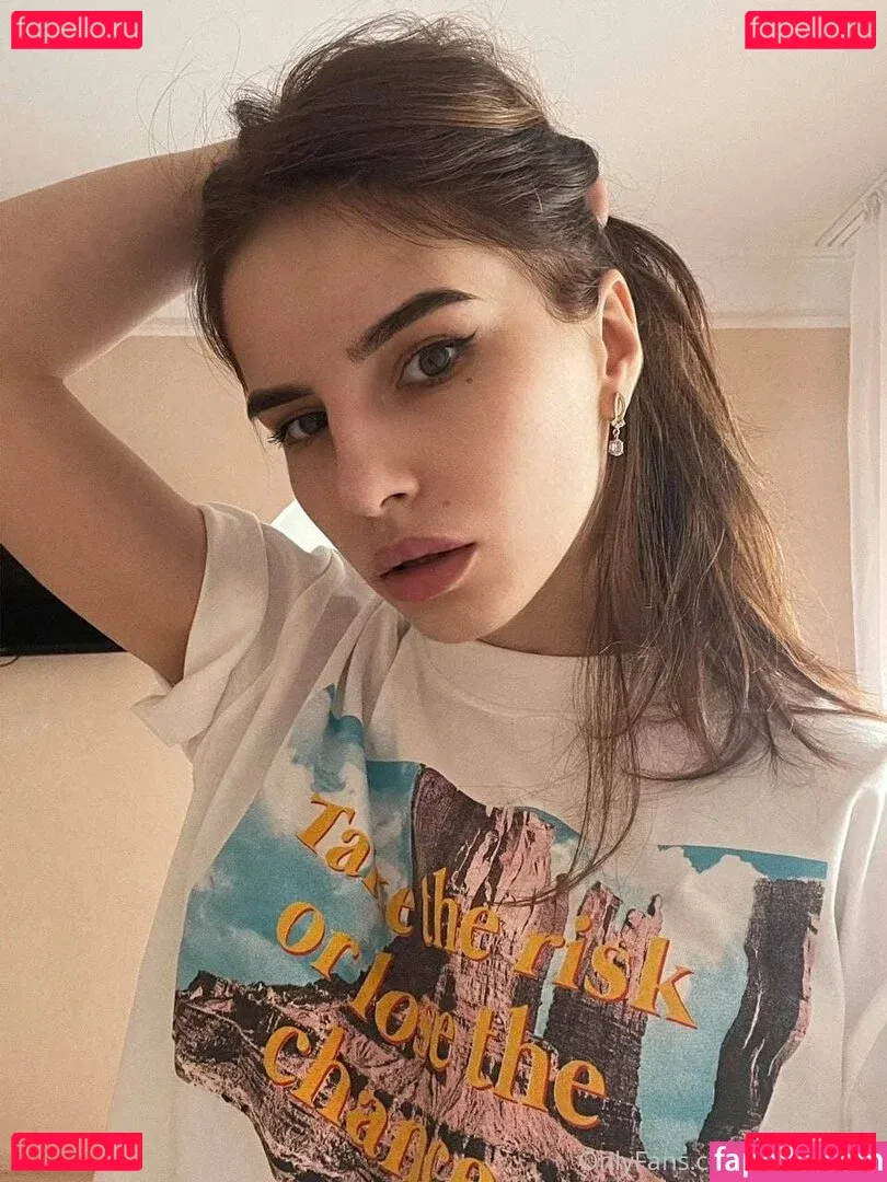 krisblow Onlyfans Photo Gallery 